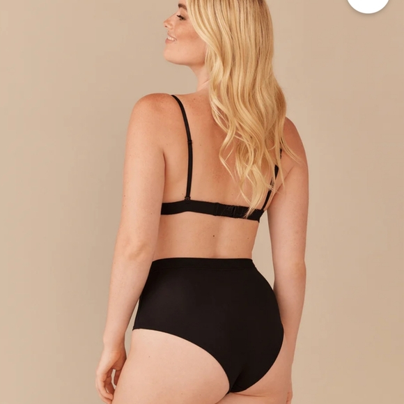 Brand New MeUndies Feel Free Triangle Bralette Size Medium - Picture 4 of 11